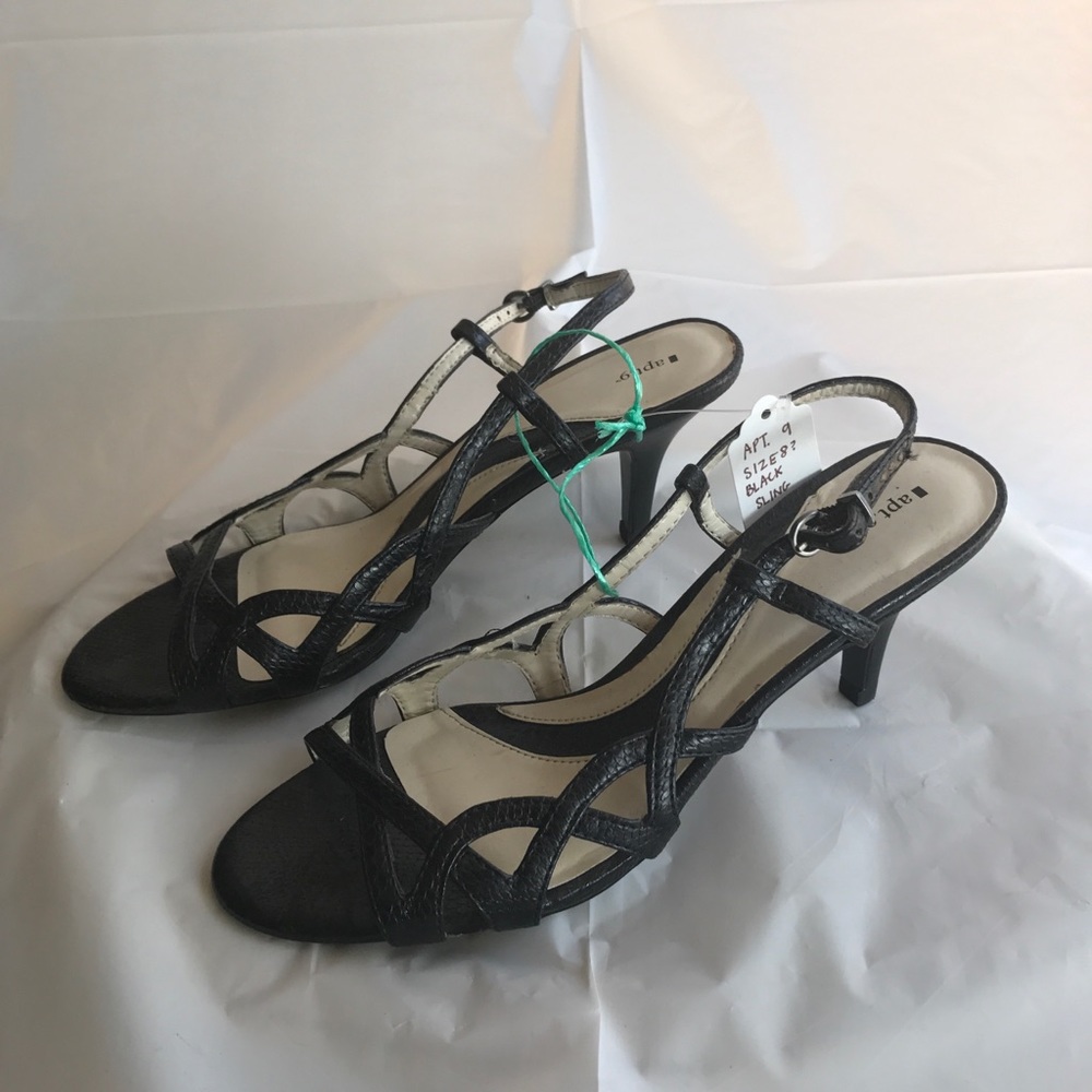 Apt 9 Black Slings Size 8